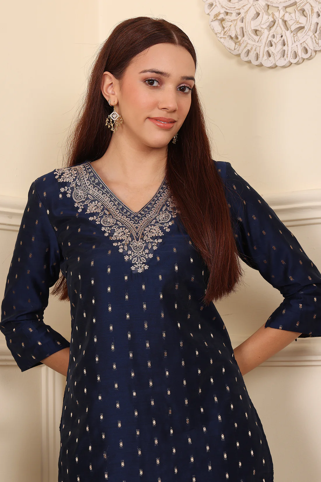 Blue Dori Embroidered Chanderi Straight Kurta